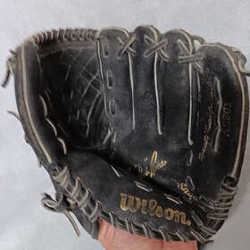 A2261 Wilson Tim Inch Rock Raines Baseball Glove Autograph Model# Rht Black