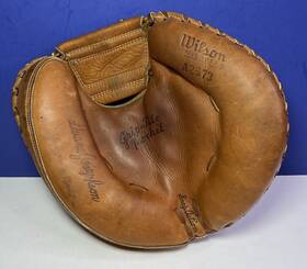 A2573 Wilson Vintage Leather Catchers Mitt Baseball Glove Duane Josephson Usa