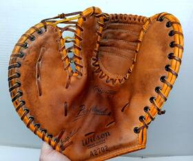 A2702 Wilson Inch The Pro-model - First Base Glove / Mitt Lht Size 12 See Pics