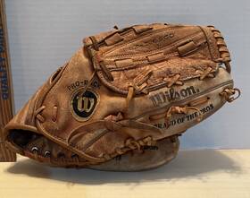 A1000 Wilson A2910 Vtg Snap Action Pro Back Rht Baseball Glove-read