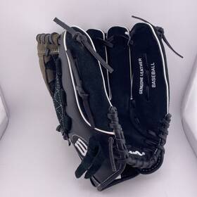 A350 Wilson 887768292218 12 Inch Dual Hinge Leather Right Hande Baseball Glove