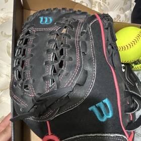 Wcs12 Wilson A375 A375/wcs12 12 Inch Genuine Leather Softball Glove Black/pink Left