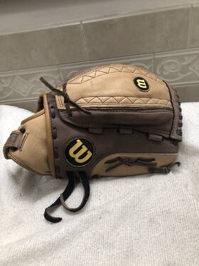 A440-125-br Wilson A440 12.5 Inch Women S/girls Monster Web Fastpitch Softball Glove Right Thro