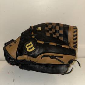 A520 Wilson Advantage Softball Glove 13 Inch Right Hand Thrower Rht