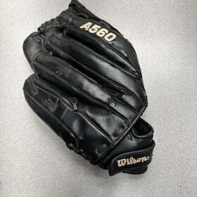 A560 Wilson Baseball Glove Leather Rht Right Hand Throw