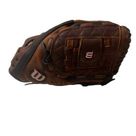 A900-3x13 Wilson Heavy Well Padded 13. Inch Softball Glove Right Hand Throw