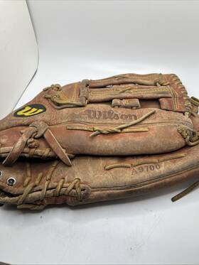 A9700 Wilson Ws1 Vintage Baseball Glove Rht Brown Leather Cowhide A9700 Wilson Ws1 Vintage Baseball Glove Rht Brown Leather Cowhide