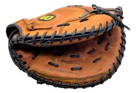 Ad500-fpcm Wilson Pro-fp500 Fpcm 32 Inch Fast-pitch Softball Catchers Mitt Right Hand Throw Ad500-fpcm Wilson Pro-fp500 Fpcm 32 Inch Fast-pitch Softball Catchers Mitt Right Hand Throw