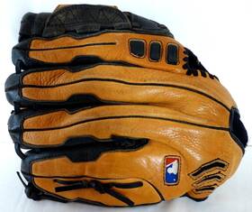 Wilson Ad650 125 Baseball Softball Rht Glove 12.5 Inch