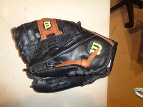 A0702 Wilson Ao702 Ase Baseball Glove 12 Inch Lh Ecco Leather A0702 Wilson Ao702 Ase Baseball Glove 12 Inch Lh Ecco Leather