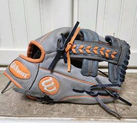 Aq4rb19cc1 Wilson A450 Youth Baseball Glove 11 Inch Rht Gray Blue Orange Soft Lining