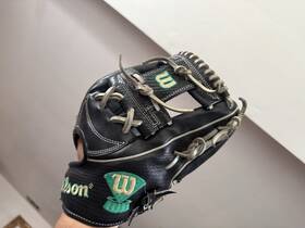 Mc28 Wilson A2k 2021 11.75 Right Hand Throw Baseball Glove Pro Stock Used Mc28 Wilson A2k 2021 11.75 Right Hand Throw Baseball Glove Pro Stock Used