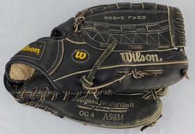Og4-a9834 Wilson Og4 A9834 Black Leather 12 Inch Softball Glove Rht Broken In - Guc
