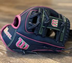 Scdp15ss Wilson A2000 Spring 2025 11.5 Inch Infield Baseball Glove
