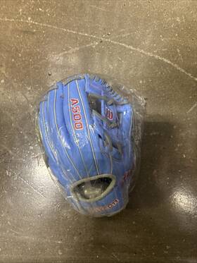 A500 Wilson Sporting Goods Inc. 097512830911 Blue Red 11 Inch Utility Youth Baseball Glove Throws Right A500 Wilson Sporting Goods Inc. 097512830911 Blue Red 11 Inch Utility Youth Baseball Glove Throws Right