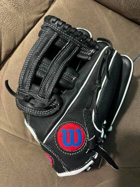 Wbw10017612-1 Wilson A450 12 Inch Outfield Baseball Glove - Right Hand Throw Wbw10017612-1 Wilson A450 12 Inch Outfield Baseball Glove - Right Hand Throw