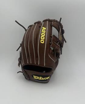 Wbw102073115 Wilson A2000 Classics Series 11.5 Inch Rht Infield Baseball Glove Tan Wbw102073115 Wilson A2000 Classics Series 11.5 Inch Rht Infield Baseball Glove Tan