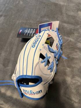 Wbw10210812 Wilson 2024 Autism Speaks A2000 H12ss 12 Inch Infield Fastpitch Glove