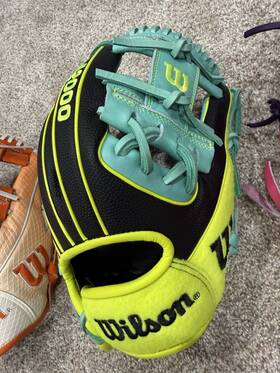 Wbw104177115 Wilson A2000 Tennis Ball 11.5 Infield Baseball Glove 1786 Model Rare Limited New