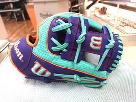 Wbw104228115 Wilson A1000 1786ss 11.5 Inch Baseball Glove Rht - Wbw104228115 Wilson A1000 1786ss 11.5 Inch Baseball Glove Rht -