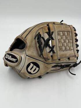 Wta0360es13 Wilson A2000 Fp12 12 Inch Softball Infield Pitchers Glove White Black