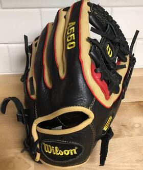 Wta05rb16di115 Wilson A550 Boys 11.5 Baseball Glove Right Hand Throw Broken In Game Ready Rht