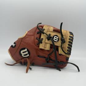 Wilson Wta05rb20011 A550 11 Inch Youth Baseball Glove Rht Infielder H-web Fully Broken In Soft