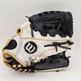 Wta05rf20115 Wilson 11.5ftft A500 Siren Youth Fastpitch Softball Glove Rht Black White