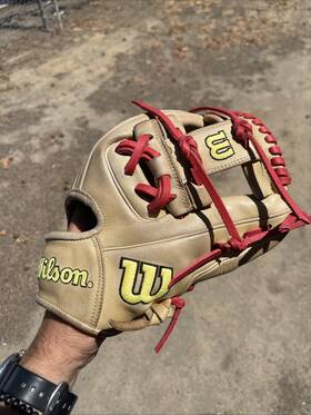 Wta20rb20dp15 Wilson 11.5 Inch A2000 Pedroia Fit Series Dp15 Glove Blonde