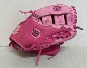 X0604 Wilson Inch Its A Girl Thing Pink Baseball T Ball Youth Glove 10 Style X0604 Wilson Inch Its A Girl Thing Pink Baseball T Ball Youth Glove 10 Style