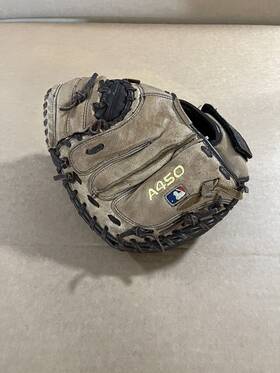 Zscm31 Wilson Zmcm31 A450 A0450 31 Inch Catchers Mitt Right Hand Throwers Glove Broke In