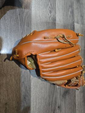 37044 Windsor 37008 Professional Leather Baseball Glove Rawhide Lacing Ez Catchpocket