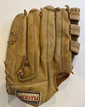 Bd8-13 Worth Blue Dot Series Baseball Softball Rht Glove Big Bubba. 13 Inch