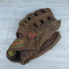 Rd6-11 Worth - Red Dot Series Baseball / Softball Right Hand Throw Rht Glove