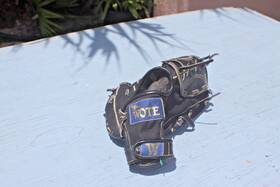 Wote Yb-895 - Base/softball Black Glove Nice