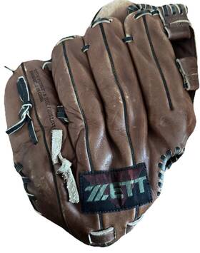 Big-5117 Zett Rht Baseball Glove Right Handed Thrower 12.5 Length Big-5117 Zett Rht Baseball Glove Right Handed Thrower 12.5 Length