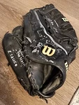 Wilson A1000 A1002 Aso 11" Fielder's Glove Baseball Softball Lht Black. Fixed Price $39.99.