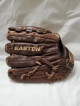 Easton Baseball Glove 12.5IN Pattern Pfp 1250 Pro Wess Softball Adjustable. Fixed Price $13.39.
