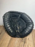 Mizuno GXC-112 31.50 Boys Youth Baseball Catchers Mitt Right Throw Rh Broken In!. Fixed Price $57.95.