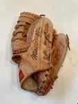 Vintage Macgregor MG25 Willie Randolph Steerhide Leather Baseball Glove. Fixed Price $24.50.