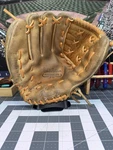 1960S Rawlings GJ58 Brooks Robinson Autograph Model Fielder Glove Lht Arc. Fixed Price $53.70.