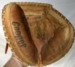 Cooper Black Diamond 243 Youth Leather Baseball Catchers Glove Mitt Rht Brown. Fixed Price $29.50.