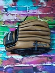 Macgregor Bbfgtbrx 10.5 Deep Grip Pocket Right Hand Baseball Glove Lh Throw. Fixed Price $17.49.