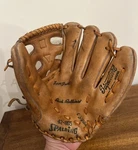 Spalding Model 42-865 Signature Right Hand Throw Rh Super-flex Web. Fixed Price $24.99.
