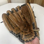 Mizuno Finch GFN1256 12.5" Softball Leather Glove Lht. Fixed Price $24.49.