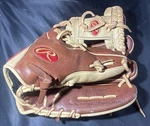 Rawlings GGE115IDC Gold Glove Elite 11.5 Infield Right Hand Throw. Fixed Price $79.50.
