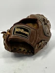 Vintage Wilson Force 1 A9854 Baseball Glove Select American Cowhide Rht. Fixed Price $38.25.