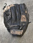 Demarini Diablo A0725 DB13 Softball Baseball Glove 13" Rht Leather. Fixed Price $34.57.