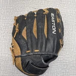 Easton Synergy Throw 12.5 Baseball Glove SFP125 Used Steer Hide. Fixed Price $18.90.