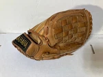 Sahara P300 Baseball Glove Mitt Rht, Steer Hide Custom Built. Fixed Price $10.95.